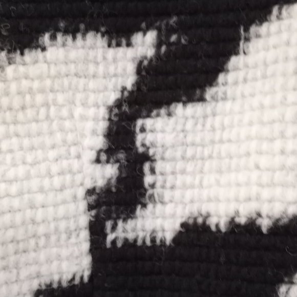 'FRENCH CONNECTION' Wool blend Cape with Pockets Size S-M Large Houndstooth - Picture 7 of 11